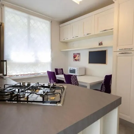 公寓 15 Minutes From Downtown